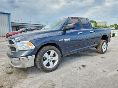 2016 RAM 1500 SLT  