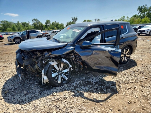 2025 MITSUBISHI OUTLANDER SE  
