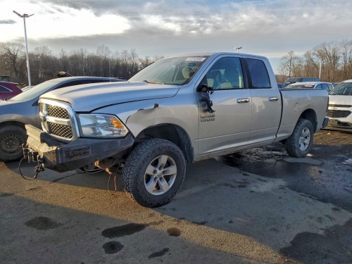 2017 RAM 1500 SLT  