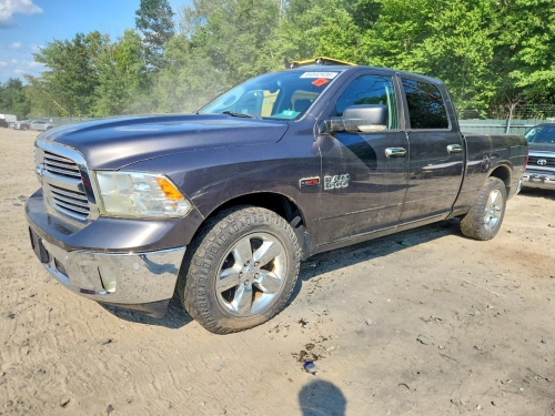 2015 RAM 1500 SLT  