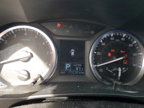 2016 TOYOTA HIGHLANDER LE
