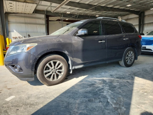 2014 NISSAN PATHFINDER SV  
