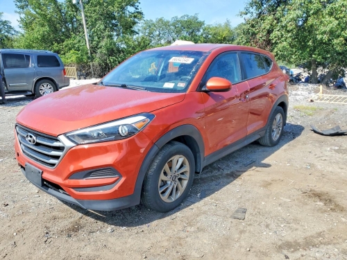 2017 HYUNDAI TUCSON SE  
