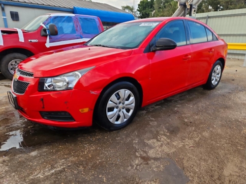 2014 CHEVROLET CRUZE LS  