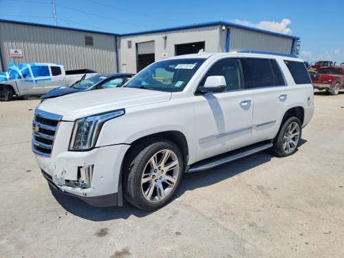 2017 CADILLAC ESCALADE LUXURY  