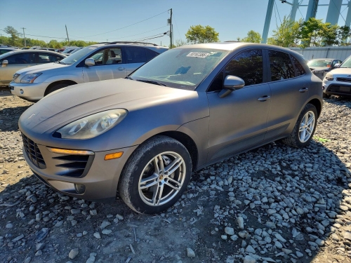 2015 PORSCHE MACAN S  