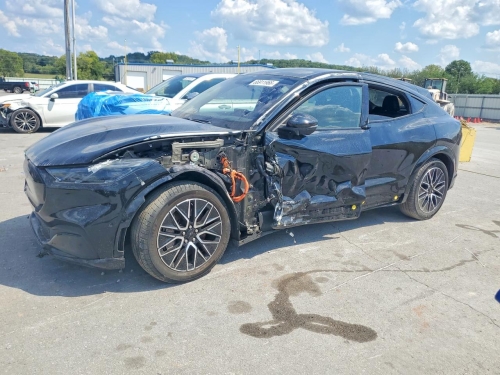 2024 FORD MUSTANG MACH-E PREMIUM  
