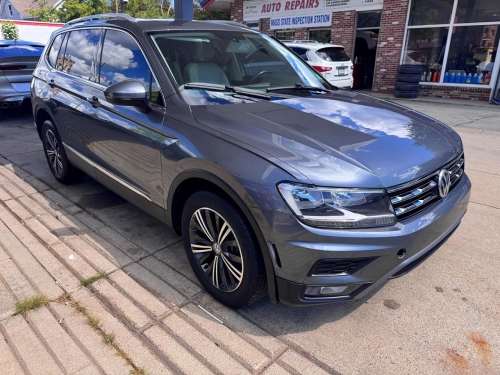 2018 VOLKSWAGEN TIGUAN SE  