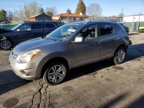 2013 NISSAN ROGUE S  