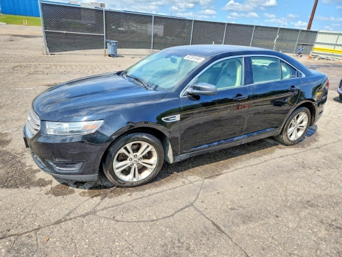 2016 FORD TAURUS SE  