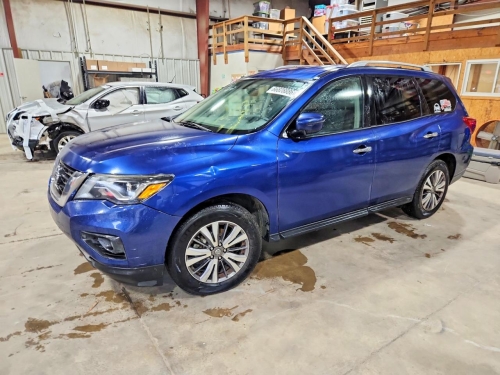 2020 NISSAN PATHFINDER SV  
