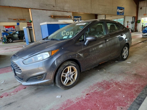 2017 FORD FIESTA SE  