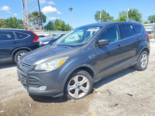 2015 FORD ESCAPE SE  