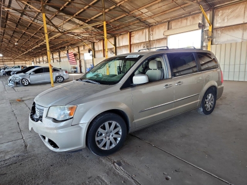 2013 CHRYSLER TOWN & COUNTRY TOURING  