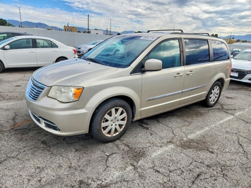 2013 CHRYSLER TOWN & COUNTRY TOURING  