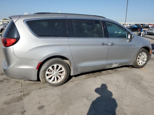2017 CHRYSLER PACIFICA TOURING L