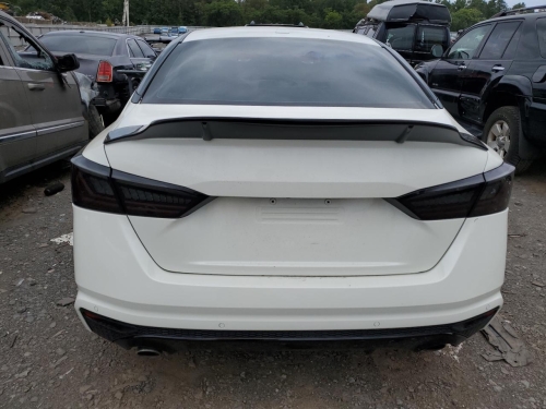 2022 NISSAN ALTIMA SR