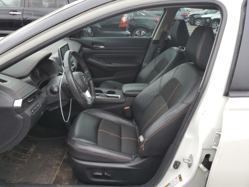 2022 NISSAN ALTIMA SR