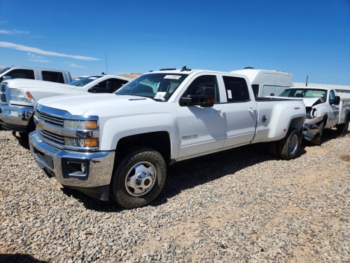 2015 CHEVROLET SILVERADO K3500 LT  