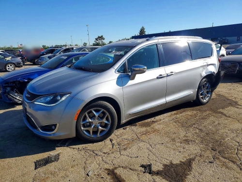 2018 CHRYSLER PACIFICA LIMITED  