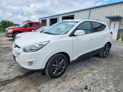 2015 HYUNDAI TUCSON SE  