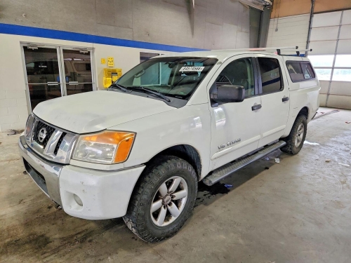 2013 NISSAN TITAN S  