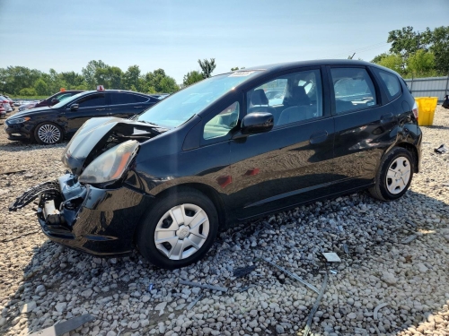 2013 HONDA FIT   