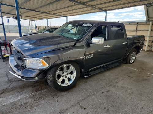 2015 RAM 1500 SLT  