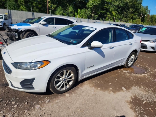2019 FORD FUSION SE  