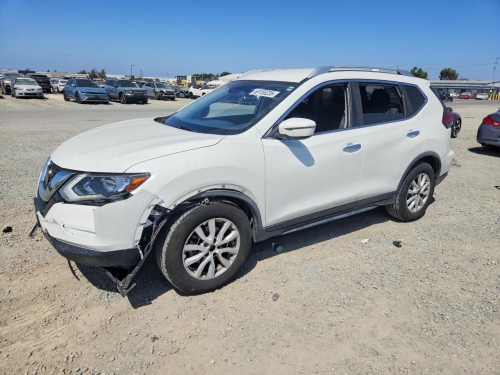 2020 NISSAN ROGUE SV  