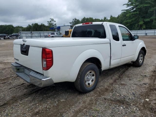 2013 NISSAN FRONTIER S