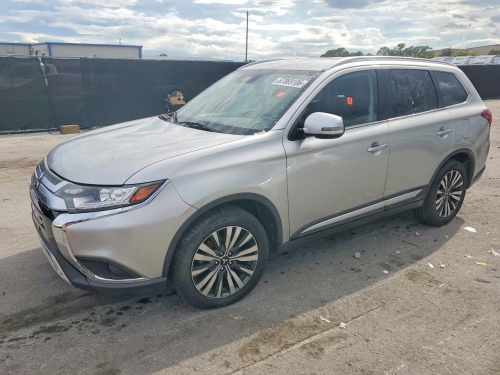 2020 MITSUBISHI OUTLANDER SE  