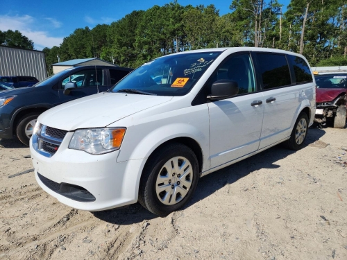 2020 DODGE GRAND CARAVAN SE  