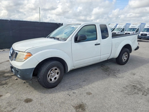 2017 NISSAN FRONTIER S  