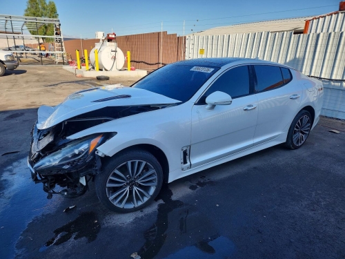 2019 KIA STINGER PREMIUM  