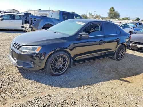 2014 VOLKSWAGEN JETTA SE  