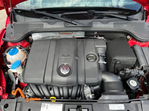 2014 VOLKSWAGEN BEETLE 