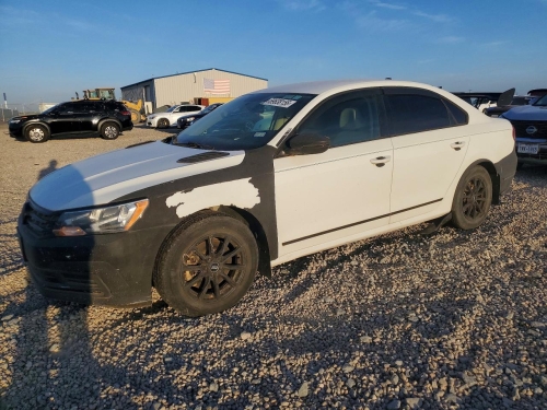 2017 VOLKSWAGEN PASSAT S  