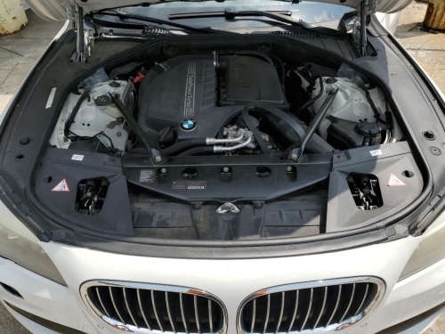 2013 BMW 740 I