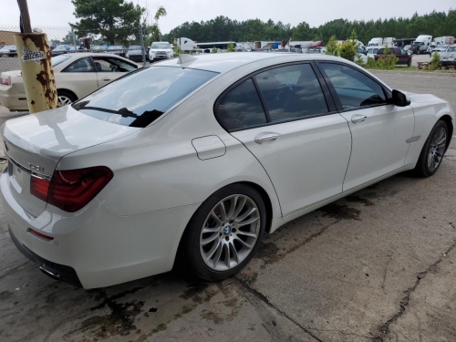 2013 BMW 740 I