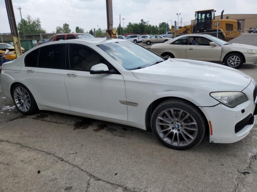 2013 BMW 740 I