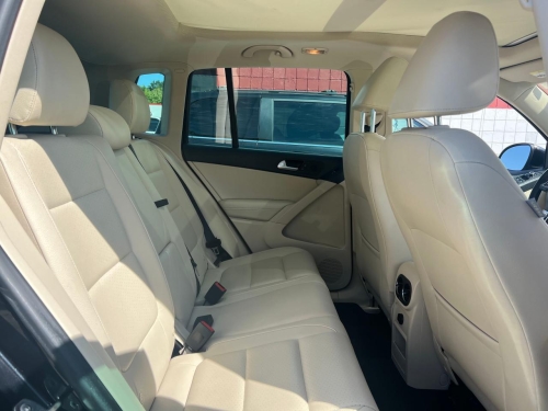2013 VOLKSWAGEN TIGUAN S