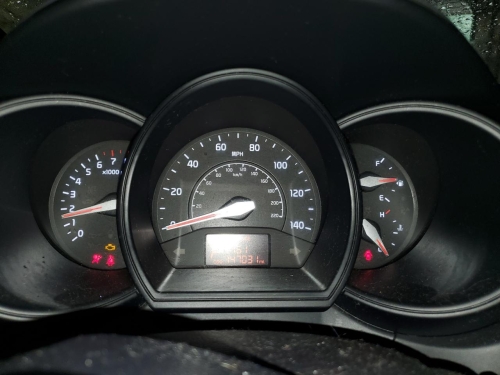 2014 KIA RIO LX