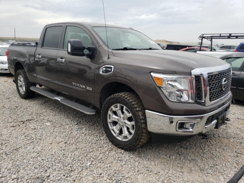2017 NISSAN TITAN XD SL