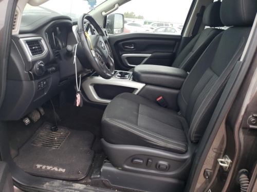 2017 NISSAN TITAN XD SL