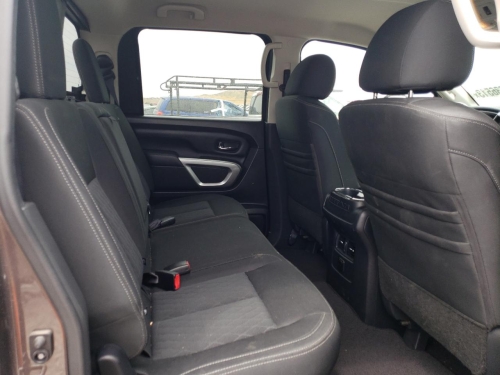 2017 NISSAN TITAN XD SL