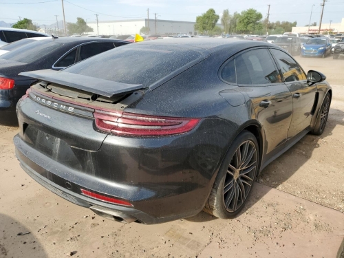 2018 PORSCHE PANAMERA 4