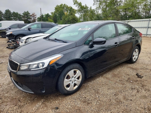 2017 KIA FORTE LX  