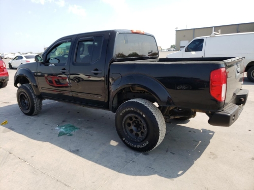 2015 NISSAN FRONTIER S