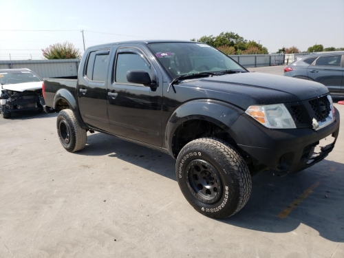 2015 NISSAN FRONTIER S